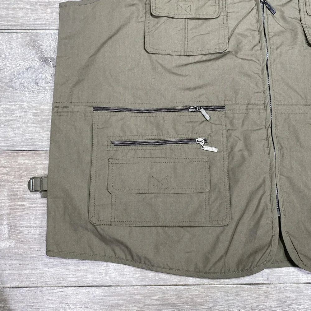 OlympinA Fishing Vest Mens Large Utility Pockets Outdoor‎ Travel Hiking Angler